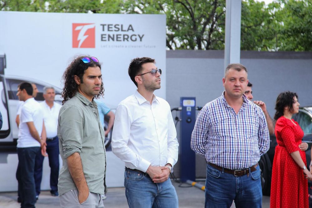 Tesla Energy Guests.jpg